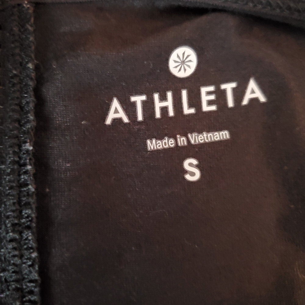 ♡ Athleta Black Short Sleeve Women's Tee Size Small - Picture 2 of 7